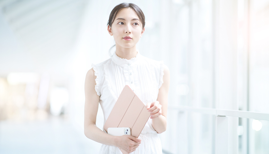 櫛谷哲史が解説 | アパレル販売員の平均給料ってどのくらい？福利厚生や待遇面は？